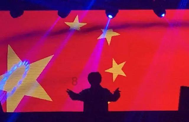燃烧吧大脑装瓶子游戏
